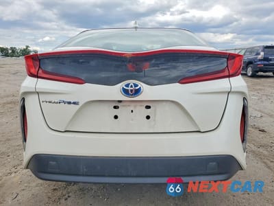 Zdjęcie 6 z 12 samochodu: 2018 TOYOTA PRIUS PRIME PLUS VIN:JTDKARFP8J3100121 - miniatura