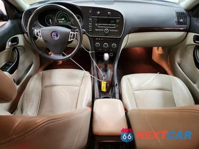 Zdjęcie 8 z 12 samochodu: 2011 SAAB 9-3 2.0T VIN:YS3FA4BYXB1307697 - miniatura