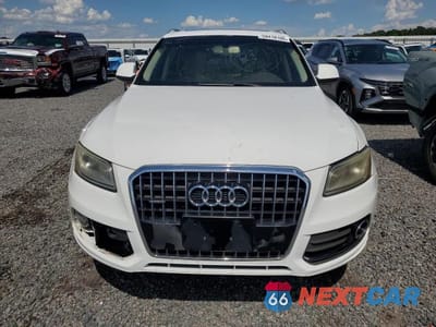 Piąte zdjęcie samochodu w środku: 2013 AUDI Q5 PREMIUM PLUS VIN:WA1LFAFP5DA022060 - miniatura
