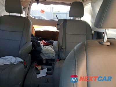 Zdjęcie 10 z 13 samochodu: 2018 TOYOTA SIENNA XLE 8-PASSENGER VIN:5TDYZ3DC0JS914357 - miniatura