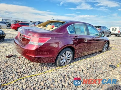 Trzecie zdjęcie samochodu z tyłu: 2012 HONDA ACCORD EX VIN:1HGCP2F70CA040846 - miniatura