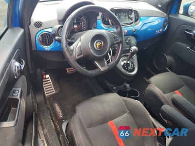 Zdjęcie 8 z 12 samochodu: 2018 FIAT 500 ABARTH VIN:3C3CFFJH5JT420820 - miniatura