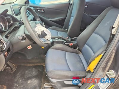 Zdjęcie 7 z 12 samochodu: 2017 TOYOTA YARIS IA BASE VIN:3MYDLBYV8HY160554 - miniatura