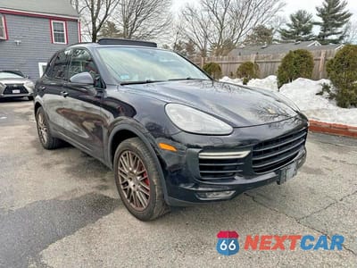 2015 PORSCHE CAYENNE TURBO WP1AC2A20FLA80560 - główne zdjęcie licytacji z USA - miniatura