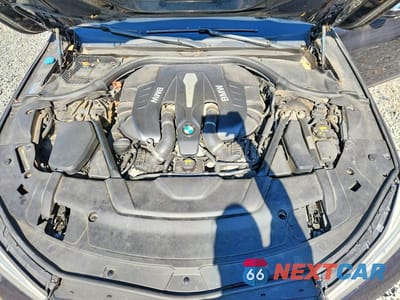 Zdjęcie 11 z 12 samochodu: 2016 BMW 750 XI VIN:WBA7F2C58GG415971 - miniatura