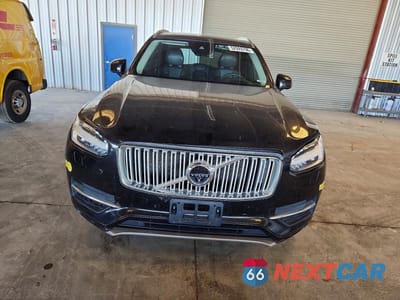Piąte zdjęcie samochodu w środku: 2018 VOLVO XC90 T8 VIN:YV4BR0PL1J1195372 - miniatura