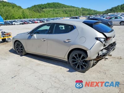 Drugie zdjęcie samochodu z przodu: 2024 MAZDA 3 VIN:JM1BPAKM4R1714702 - miniatura