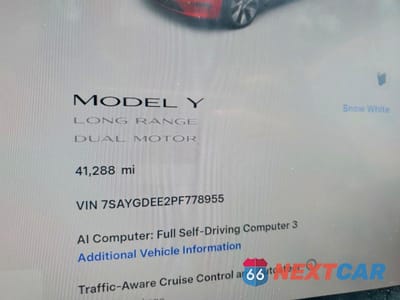 Zdjęcie 9 z 13 samochodu: 2023 TESLA MODEL Y VIN:7SAYGDEE2PF778955 - miniatura