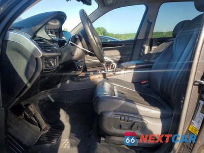 Zdjęcie 7 z 13 samochodu: 2014 BMW X5 XDRIVE35I VIN:5UXKR0C54E0H20464 - miniatura