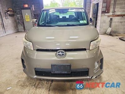 Piąte zdjęcie samochodu w środku: 2012 SCION XB BASE VIN:JTLZE4FE9CJ010306 - miniatura