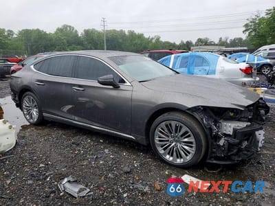 Czwarte zdjęcie samochodu z boku: 2018 LEXUS LS 500 F SPORT VIN:JTHB51FF5J5004656 - miniatura