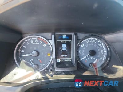Zdjęcie 9 z 13 samochodu: 2022 TOYOTA TACOMA TRD OFF-ROAD VIN:3TMCZ5AN9NM470364 - miniatura