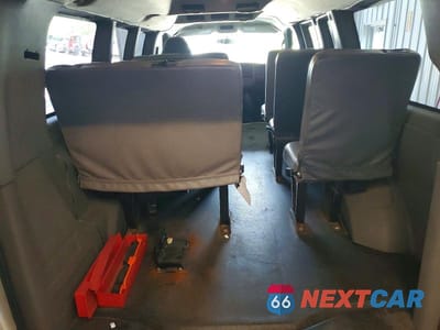 Zdjęcie 10 z 13 samochodu: 2010 CHEVROLET EXPRESS G2500 LT VIN:1GBZGRDG3A1105954 - miniatura