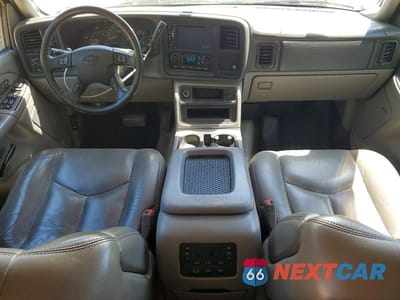 Zdjęcie 8 z 13 samochodu: 2005 CHEVROLET TAHOE K1500 VIN:1GNEK13T85J231765 - miniatura