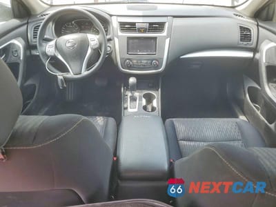 Zdjęcie 8 z 12 samochodu: 2018 NISSAN ALTIMA 2.5 S VIN:1N4AL3APXJC286387 - miniatura