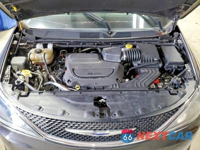 Zdjęcie 12 z 13 samochodu: 2019 CHRYSLER PACIFICA TOURING L VIN:2C4RC1BG9KR665762 - miniatura