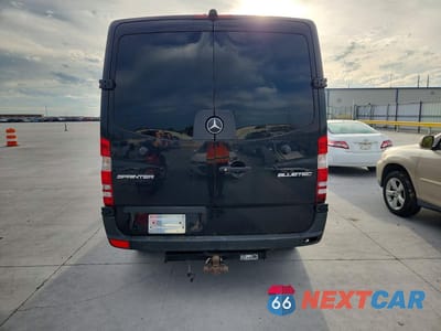 Zdjęcie 6 z 13 samochodu: 2016 MERCEDES-BENZ SPRINTER 2500 VIN:WDZPE7DD8GP223880 - miniatura