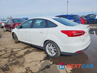 Drugie zdjęcie samochodu z przodu: 2016 FORD FOCUS SE VIN:1FADP3F24GL305555 - miniatura