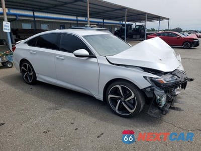 Czwarte zdjęcie samochodu z boku: 2020 HONDA ACCORD SPORT VIN:1HGCV1F39LA056816 - miniatura