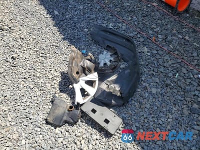 Zdjęcie 12 z 13 samochodu: 2010 TOYOTA COROLLA BASE VIN:2T1BU4EE7AC231087 - miniatura