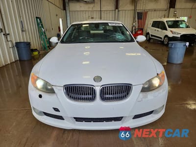 Piąte zdjęcie samochodu w środku: 2009 BMW 328 XI VIN:WBAWC33549PU84895 - miniatura