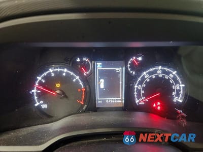Zdjęcie 9 z 13 samochodu: 2022 TOYOTA 4RUNNER SR5 VIN:JTEMU5JR4N5971721 - miniatura