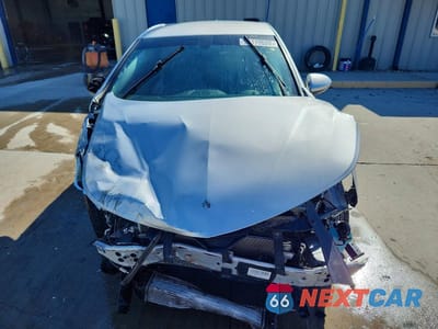 Piąte zdjęcie samochodu w środku: 2019 CHEVROLET CRUZE LS VIN:1G1BC5SM3K7148790 - miniatura