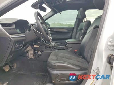 Zdjęcie 7 z 13 samochodu: 2024 JEEP GRAND CHEROKEE L LAREDO VIN:1C4RJKAG5R8562146 - miniatura