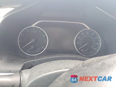 Zdjęcie 9 z 13 samochodu: 2017 NISSAN MURANO PLATINUM VIN:5N1AZ2MH6HN173764 - miniatura
