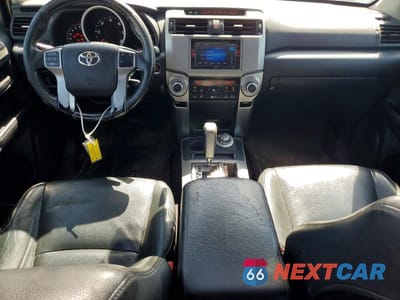 Zdjęcie 8 z 12 samochodu: 2012 TOYOTA 4RUNNER LIMITED VIN:JTEBU5JR6C5090037 - miniatura