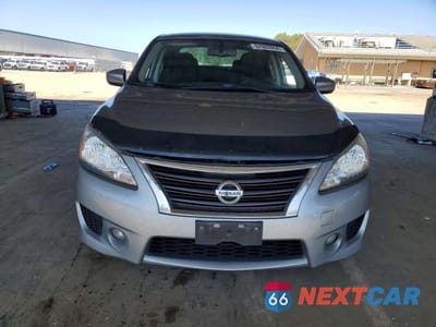 Piąte zdjęcie samochodu w środku: 2014 NISSAN SENTRA SR VIN:3N1AB7AP0EY313536 - miniatura
