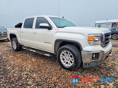 Czwarte zdjęcie samochodu z boku: 2014 GMC SIERRA K1500 SLE VIN:3GTU2UEC9EG312424 - miniatura