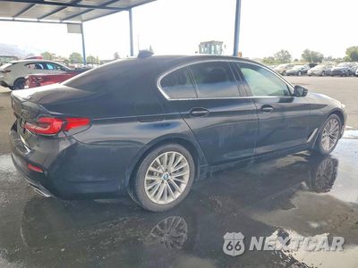 Trzecie zdjęcie samochodu z tyłu: 2022 BMW 530 XI VIN:WBA13BJ02NCJ18642 - miniatura