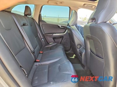 Zdjęcie 11 z 13 samochodu: 2014 VOLVO XC60 3.2 VIN:YV4940DL7E2516686 - miniatura