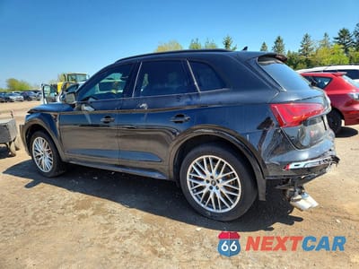 Drugie zdjęcie samochodu z przodu: 2021 AUDI SQ5 PREMIUM VIN:WA1A4AFY5M2137337 - miniatura