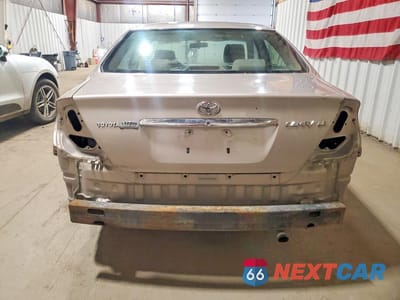 Zdjęcie 6 z 12 samochodu: 2003 TOYOTA CAMRY LE VIN:4T1BE32K73U222859 - miniatura