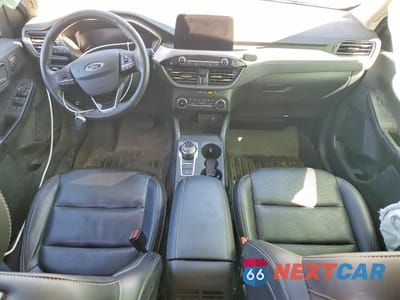 Zdjęcie 8 z 13 samochodu: 2020 FORD ESCAPE SEL VIN:1FMCU9H69LUB73457 - miniatura