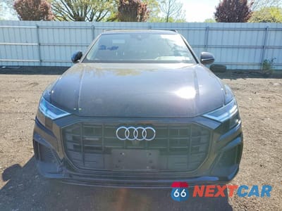 Piąte zdjęcie samochodu w środku: 2019 AUDI Q8 PREMIUM PLUS S-LINE VIN:WA1EVAF13KD029494 - miniatura