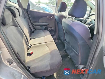 Zdjęcie 10 z 12 samochodu: 2010 HONDA FIT SPORT VIN:JHMGE8H4XAS015535 - miniatura