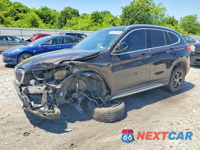 2018 BMW X1 XDRIVE28I WBXHT3C31J5L27998 - główne zdjęcie licytacji z USA - miniatura