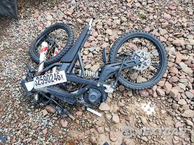 Czwarte zdjęcie samochodu z boku: 2026 ZERO MOTORCYCLES INC MOTORCYCLE VIN:A4ZBBSL28TZ000076 - miniatura