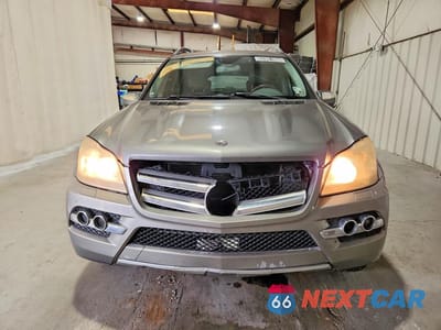 Piąte zdjęcie samochodu w środku: 2010 MERCEDES-BENZ GL 450 4MATIC VIN:4JGBF7BE0AA576199 - miniatura