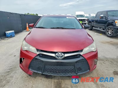 Piąte zdjęcie samochodu w środku: 2017 TOYOTA CAMRY XSE VIN:4T1BF1FK4HU769090 - miniatura