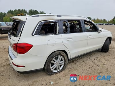 Trzecie zdjęcie samochodu z tyłu: 2014 MERCEDES-BENZ GL 450 4MATIC VIN:4JGDF7CE8EA323371 - miniatura