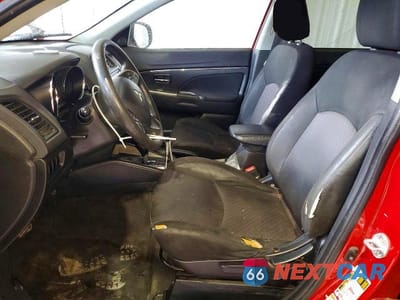 Zdjęcie 7 z 13 samochodu: 2018 MITSUBISHI OUTLANDER SPORT ES VIN:JA4AP3AU8JU024151 - miniatura
