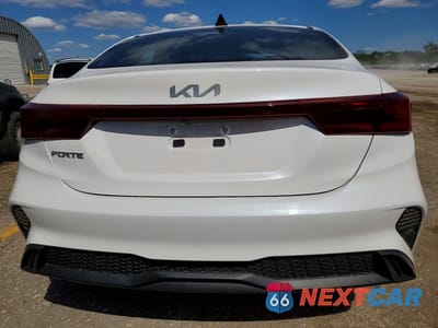 Zdjęcie 6 z 12 samochodu: 2024 KIA FORTE LXS VIN:3KPF24AD5RE827820 - miniatura