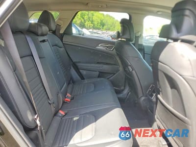 Zdjęcie 11 z 13 samochodu: 2025 KIA SPORTAGE SX PRESTIGE VIN:KNDPXCDG7S7176945 - miniatura