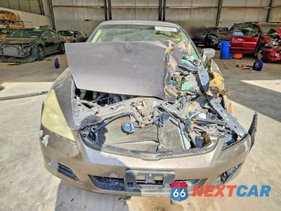 Piąte zdjęcie samochodu w środku: 2006 HONDA ACCORD EX VIN:1HGCM56816A182999 - miniatura