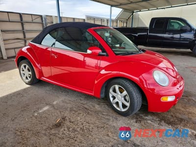 Czwarte zdjęcie samochodu z boku: 2005 VOLKSWAGEN NEW BEETLE GLS VIN:3VWCD31Y55M309780 - miniatura