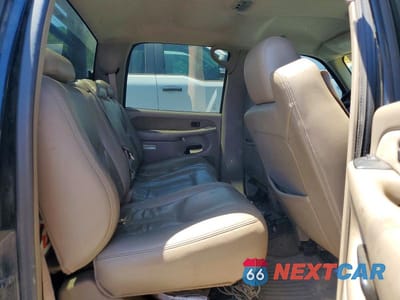 Zdjęcie 10 z 13 samochodu: 2003 CHEVROLET SILVERADO K3500 LT VIN:1GCJK331X3F200003 - miniatura